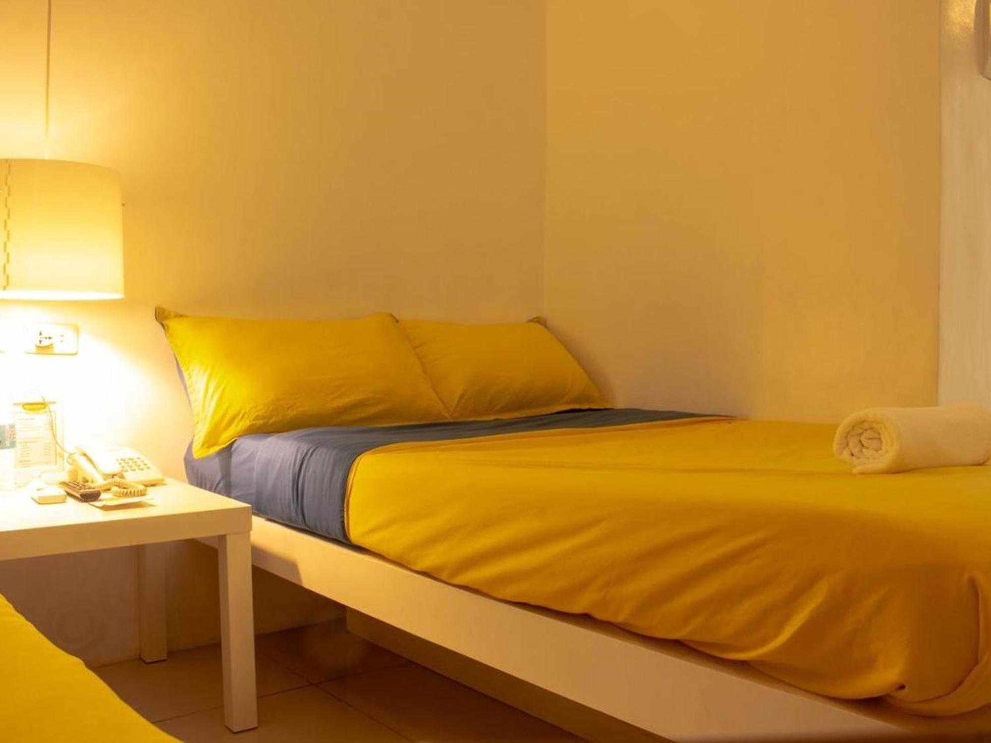 Wanderlust Bed And Breakfast Puerto Princesa Exterior photo